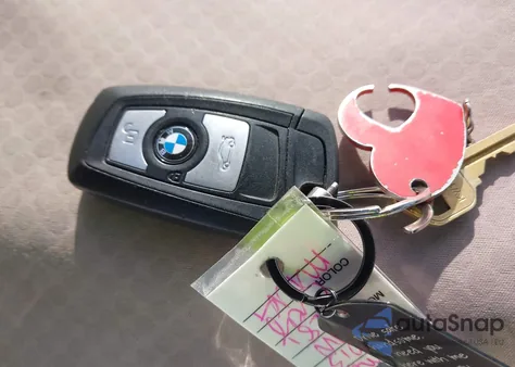 2013 BMW 328I from USA, damaged, VIN WBA3C1G55DNR47844